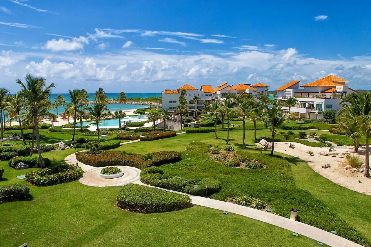 Punta Palmera Cap Cana By Essenza Retreats contacts